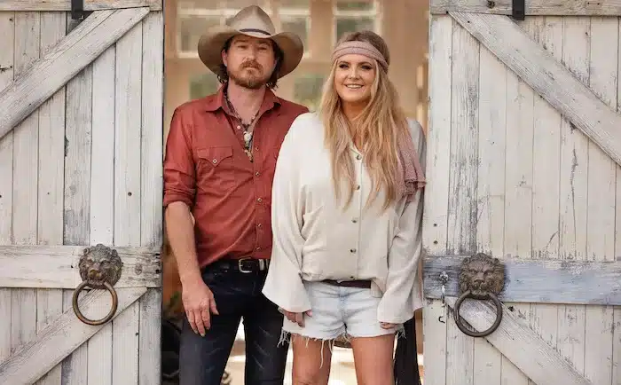 Brooke McClymont and Adam Eckersley will Bring Country Music to the Gold Coast on May 7!